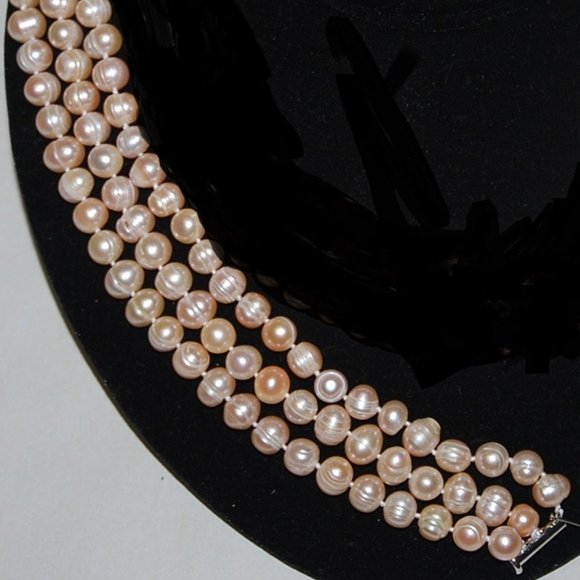 3-Strand 7mm Peach Freshwater Pearl Necklace & Bracelet Set - Picture 5 of 9